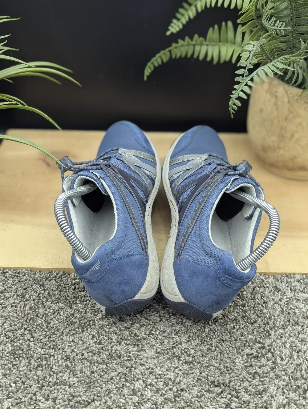 Dansko Henriette Women's Size 7.5/8 Walking Running Casual Comfort Shoes